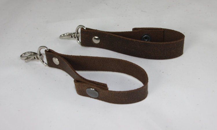 Leren polsband met musketonhaak tbv clicker of sleutels - Afbeelding 3